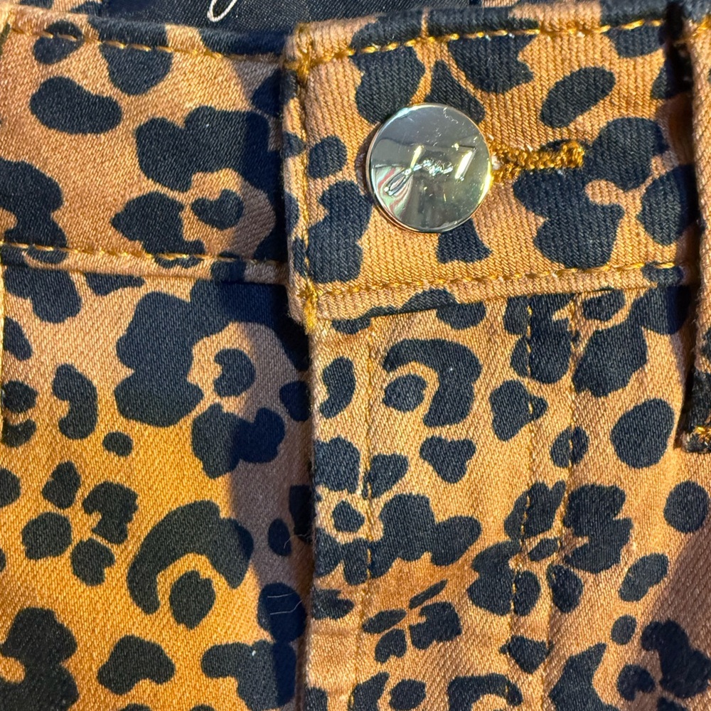 Jen 7 for all mankind Leopard Print Ankle skinny jeans - Black on Camel size 4 - Picture 3 of 5
